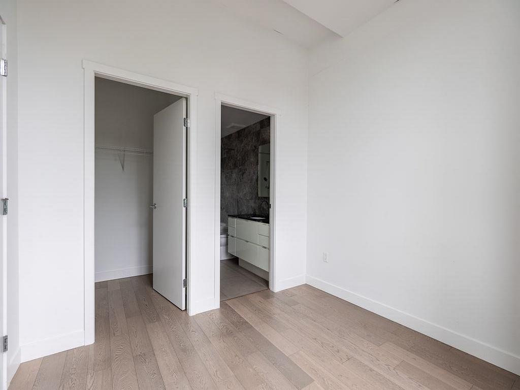 Listing Image for R3092040