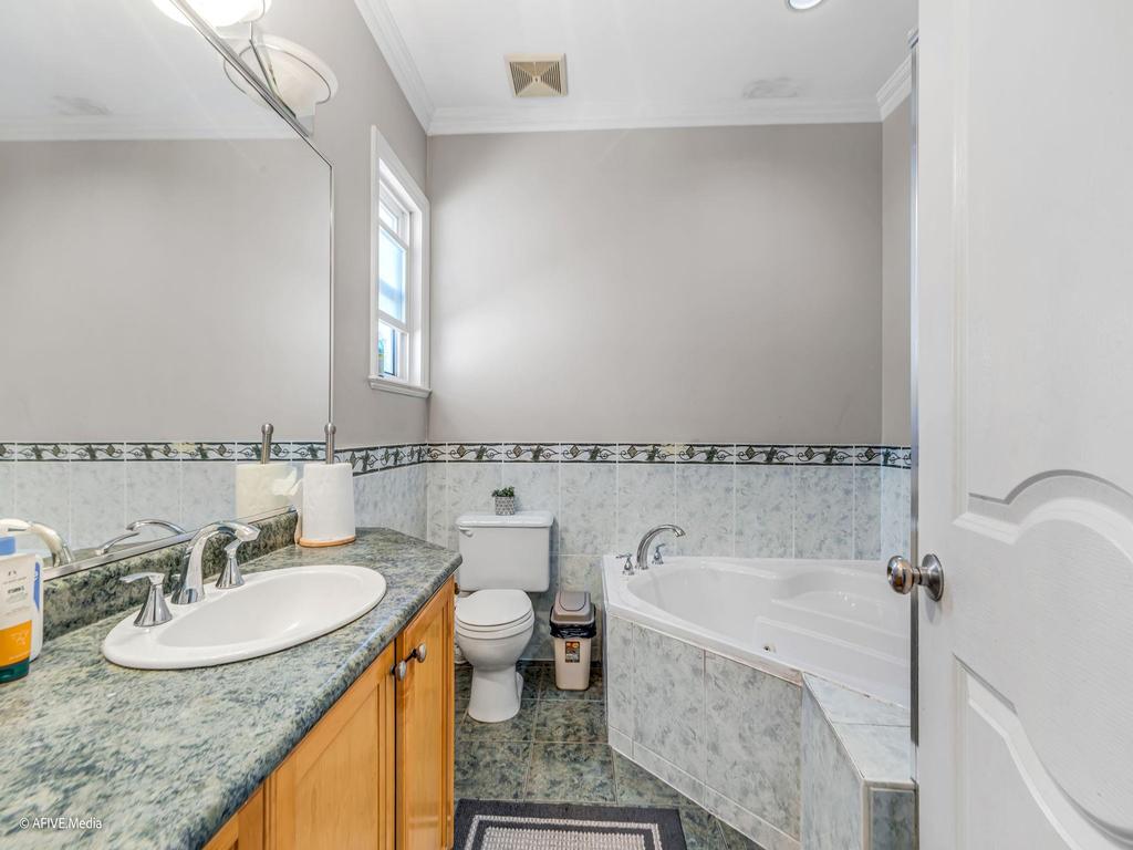 Listing Image for R3092106