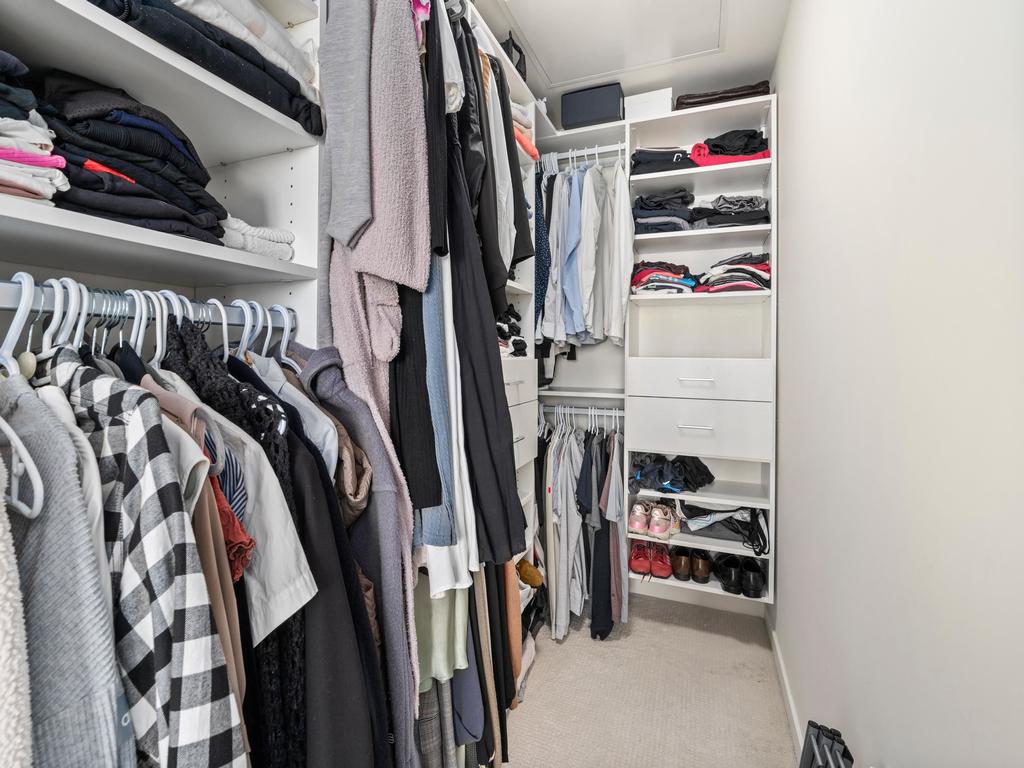 Listing Image for R3092342