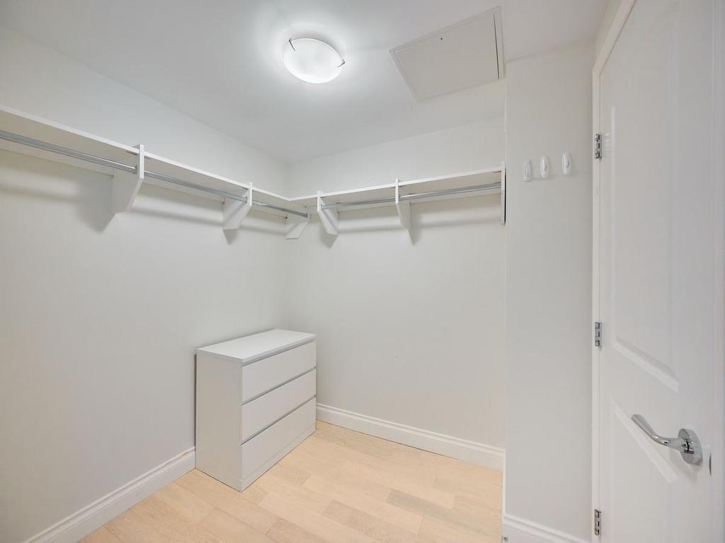 Listing Image for R3092347