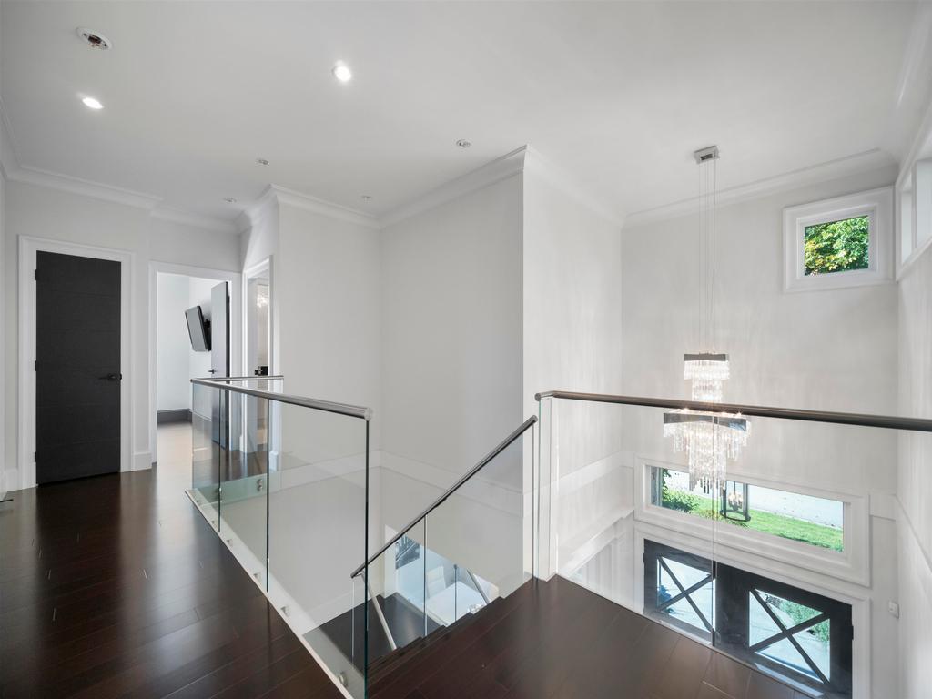 Listing Image for R3092448