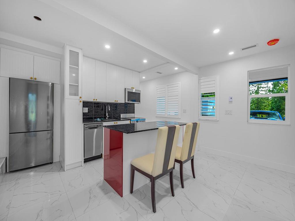 Listing Image for R3092474