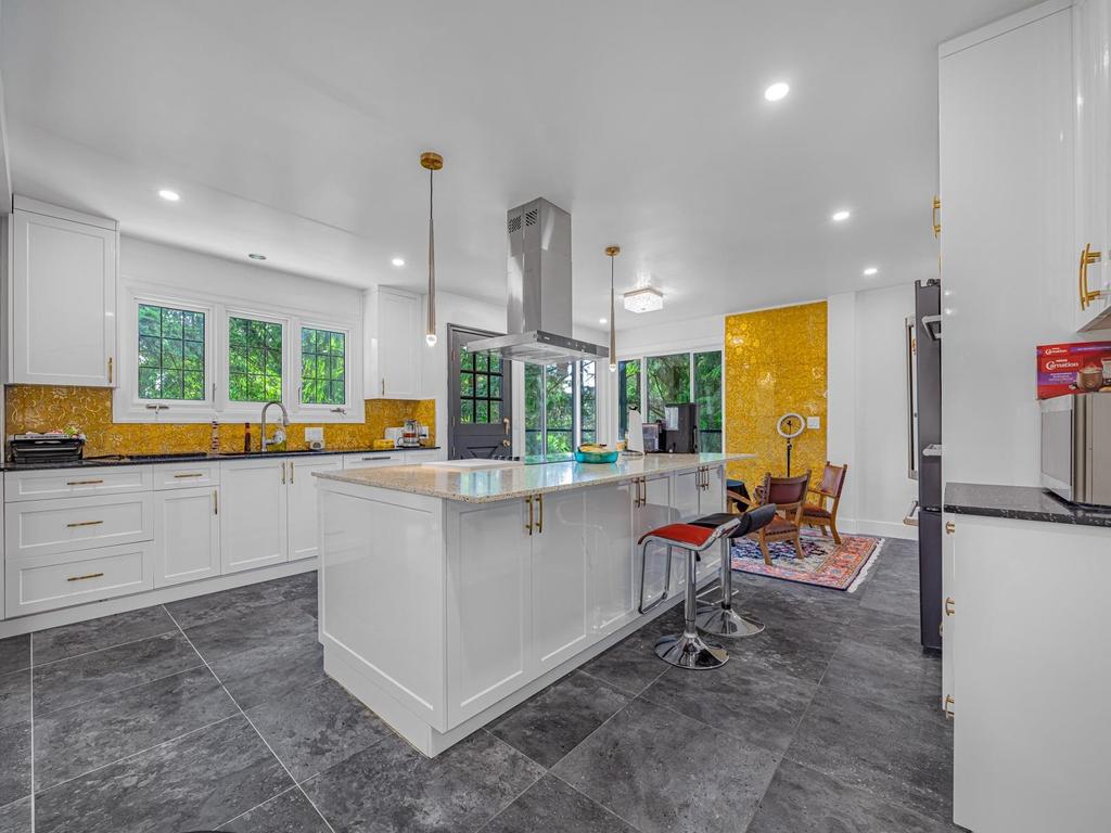 Listing Image for R3092474