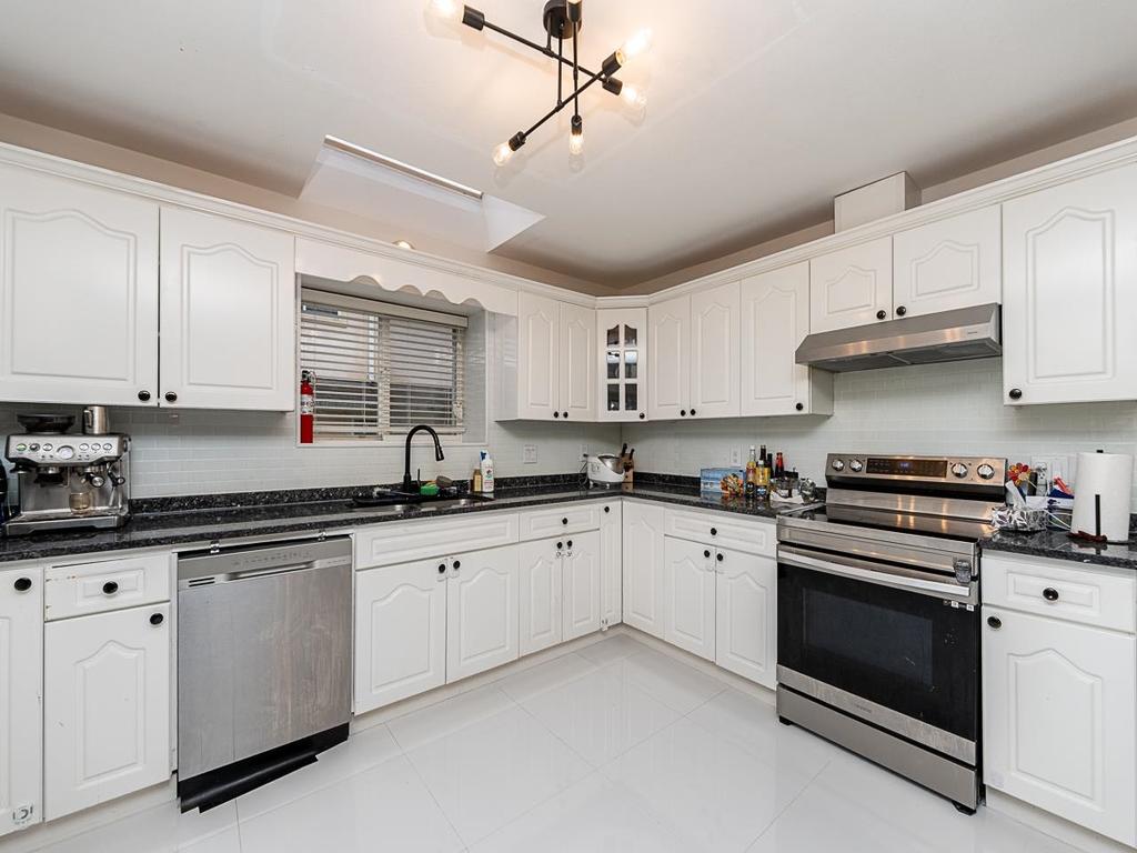 Listing Image for R3092479