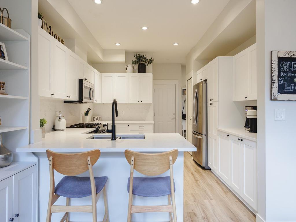 Listing Image for R3092514