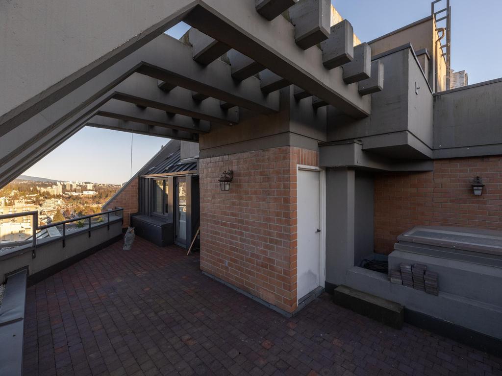 Listing Image for R3092522