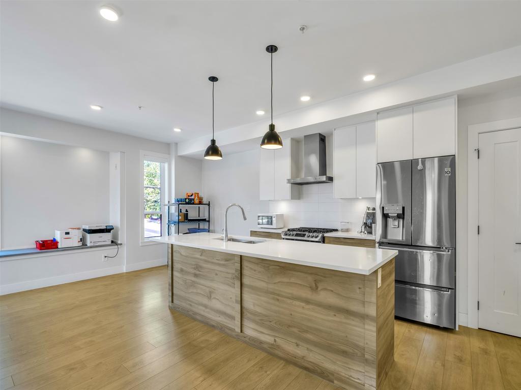 Listing Image for R3092528