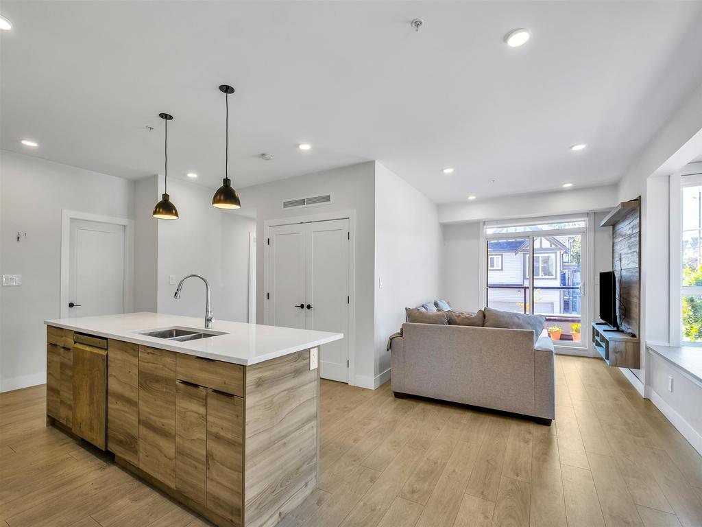 Listing Image for R3092528