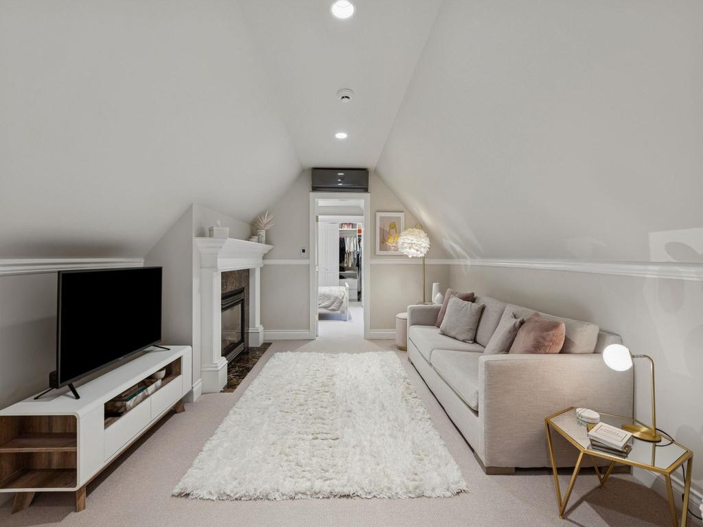 Listing Image for R3092533