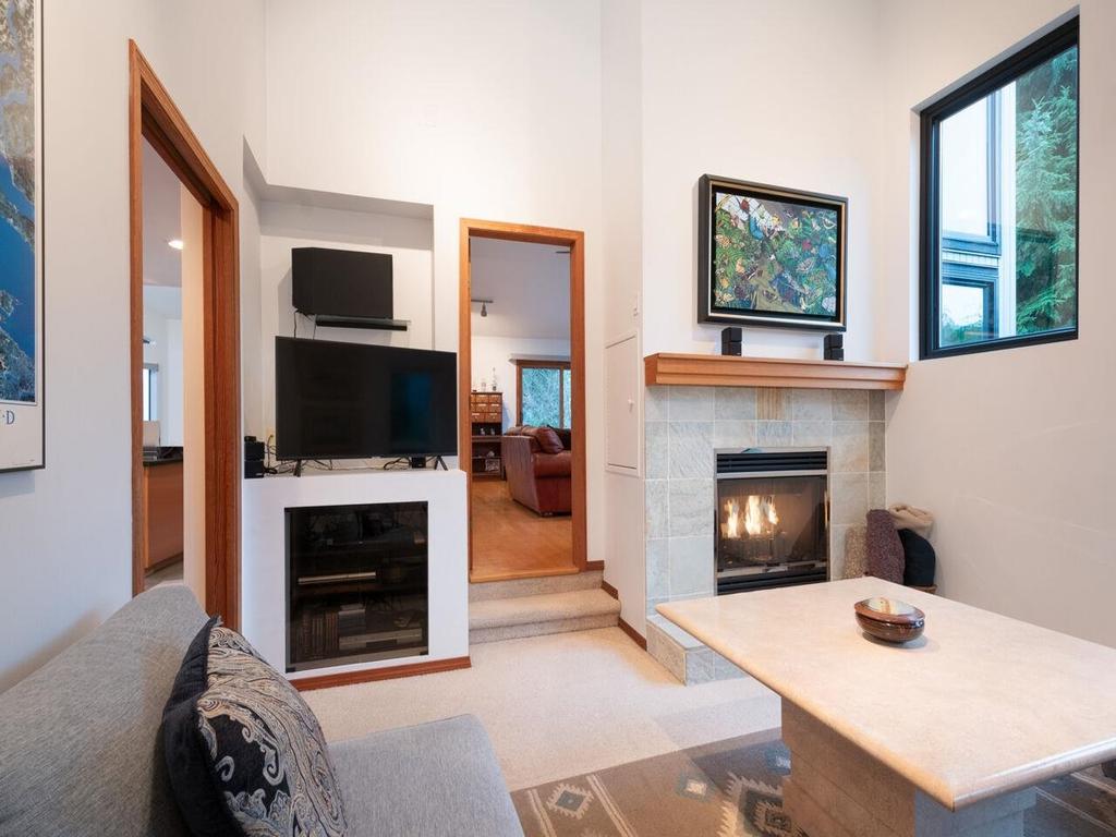 Listing Image for R3092540