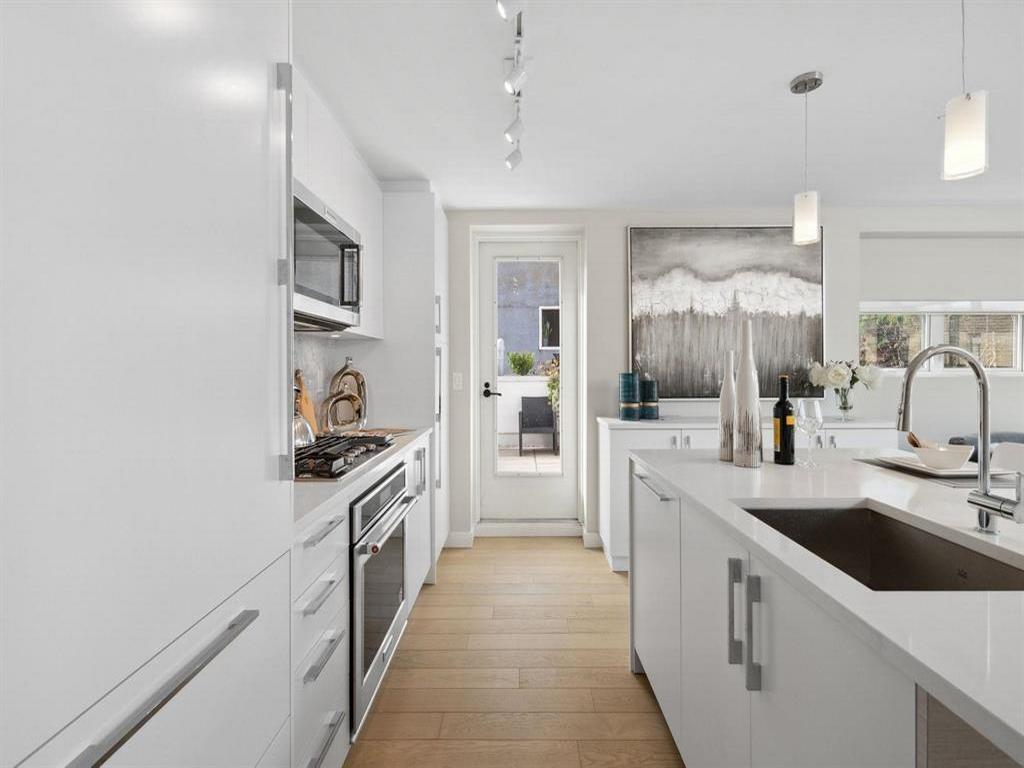 Listing Image for R3092646