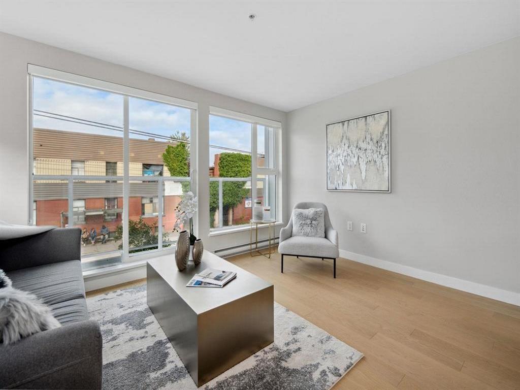 Listing Image for R3092646