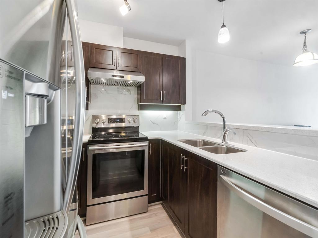 Listing Image for R3092673