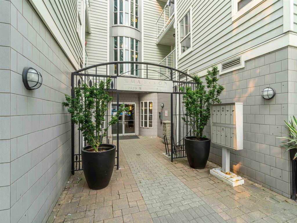 Listing Image for R3092673