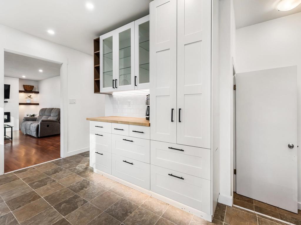 Listing Image for R3092675