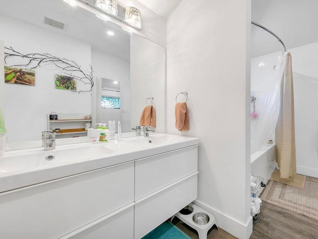 Listing Image for R3092735