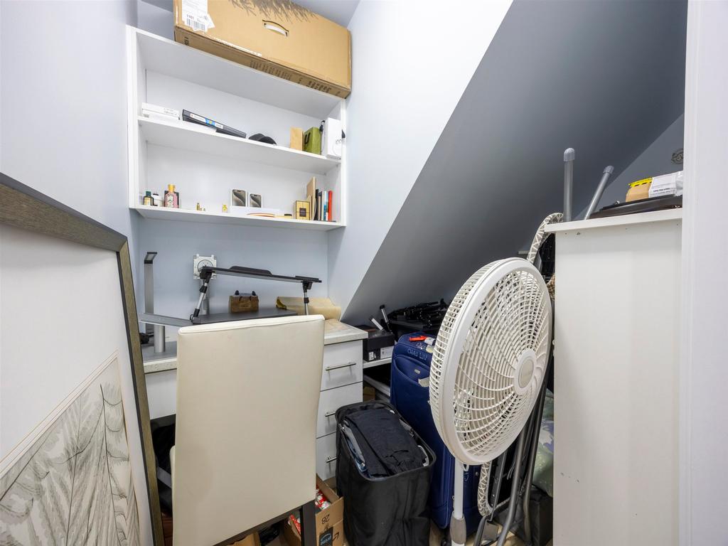 Listing Image for R3092804