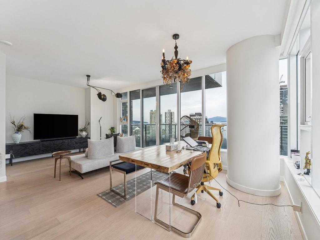 Listing Image for R3092828