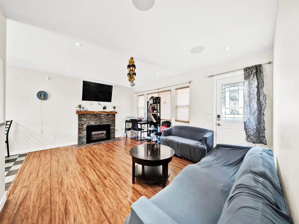 Listing Image for R3092864