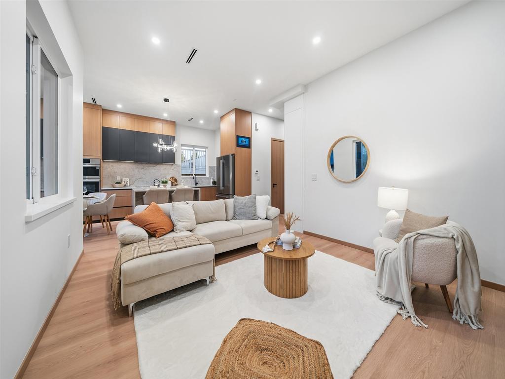 Listing Image for R3092875