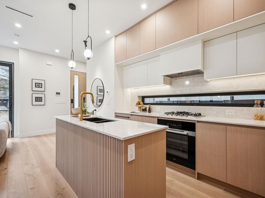 Listing Image for R3092942