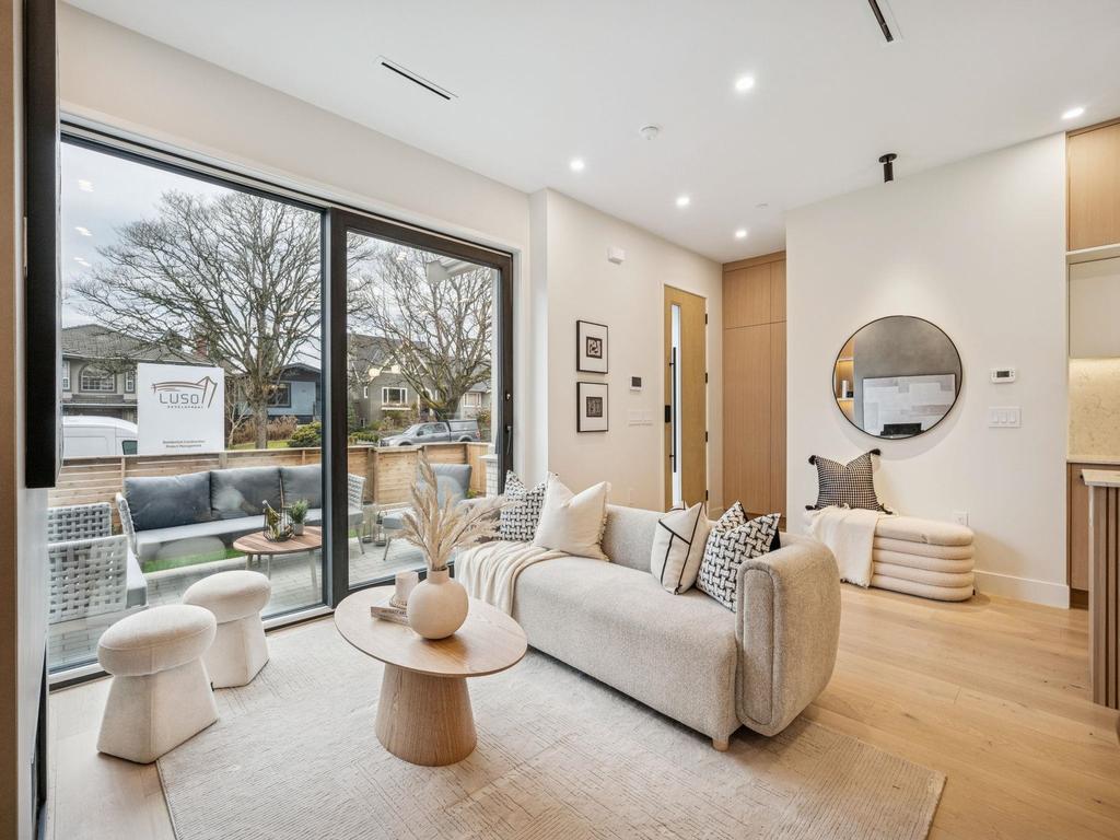 Listing Image for R3092942