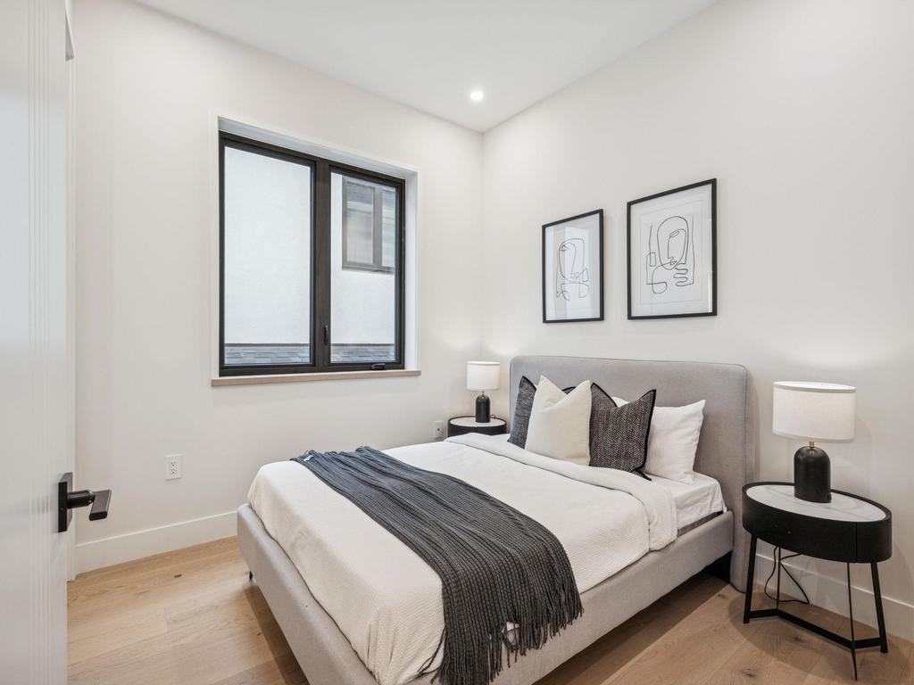 Listing Image for R3092942