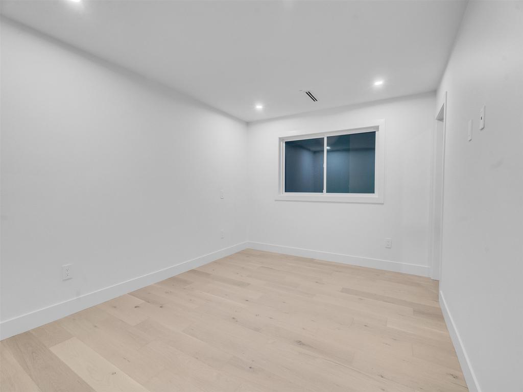 Listing Image for R3092997