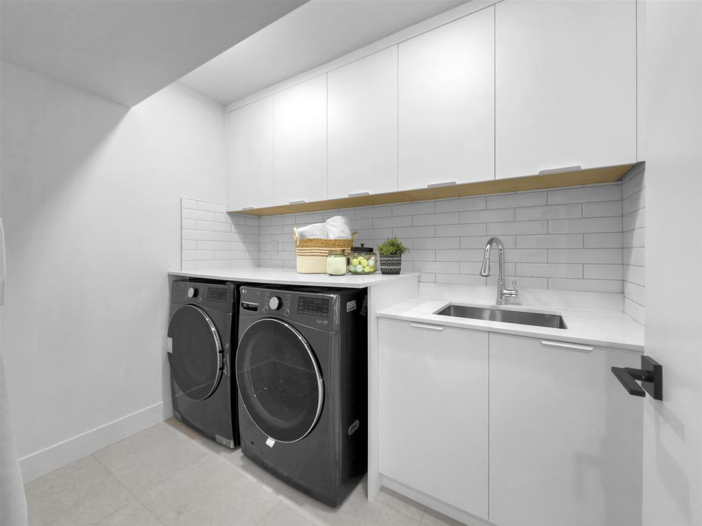 Listing Image for R3092997