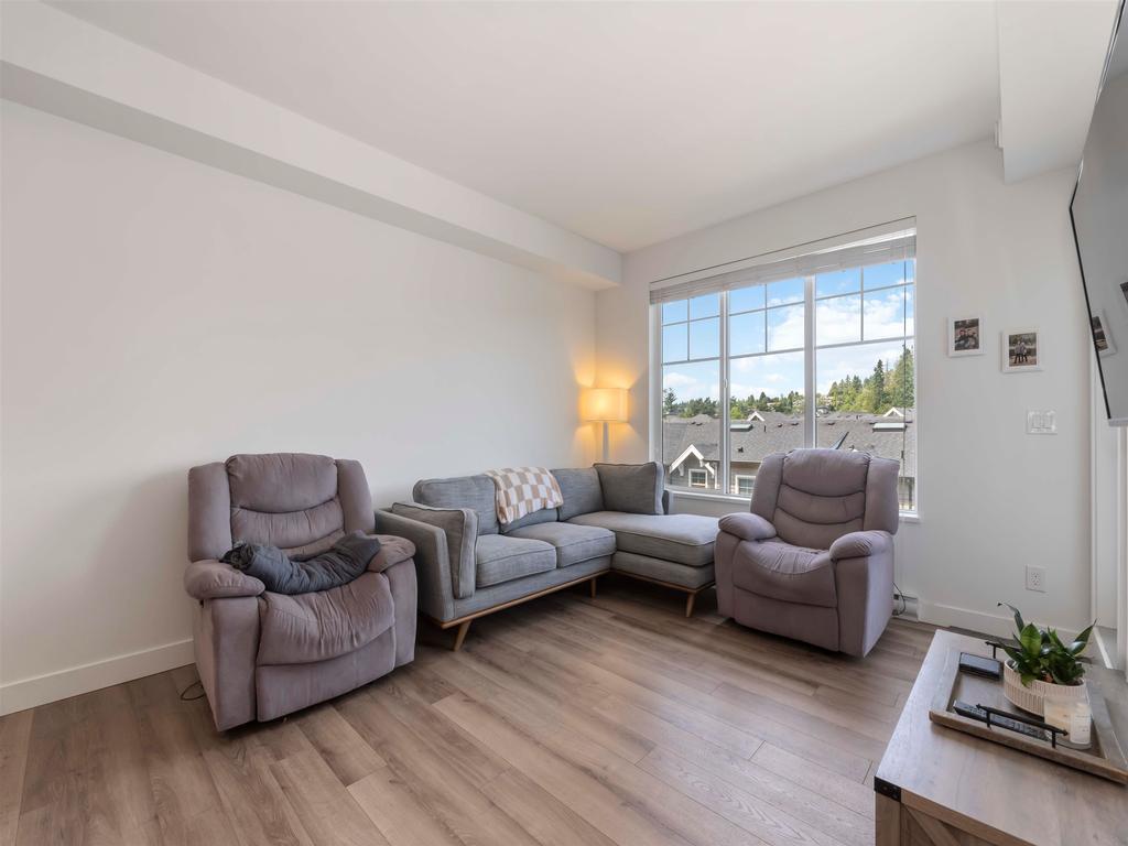 Listing Image for R3093002