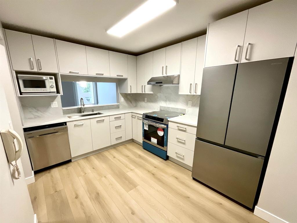 Listing Image for R3093067