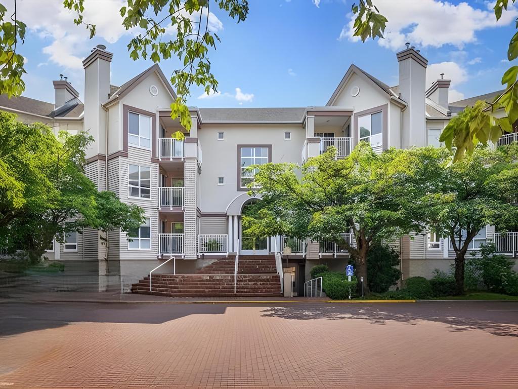 Listing Image for R3093067