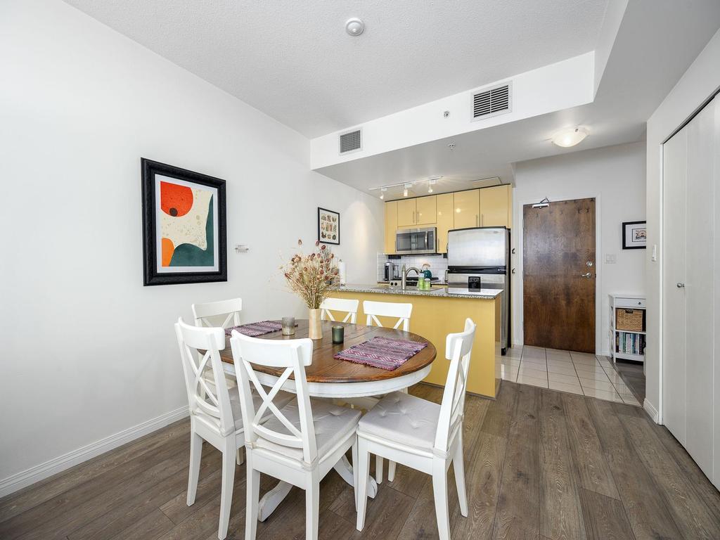 Listing Image for R3093068