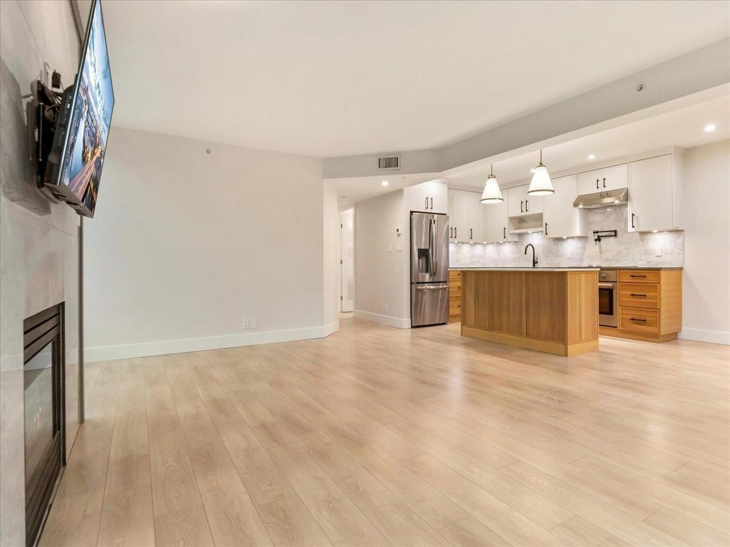 Listing Image for R3093082