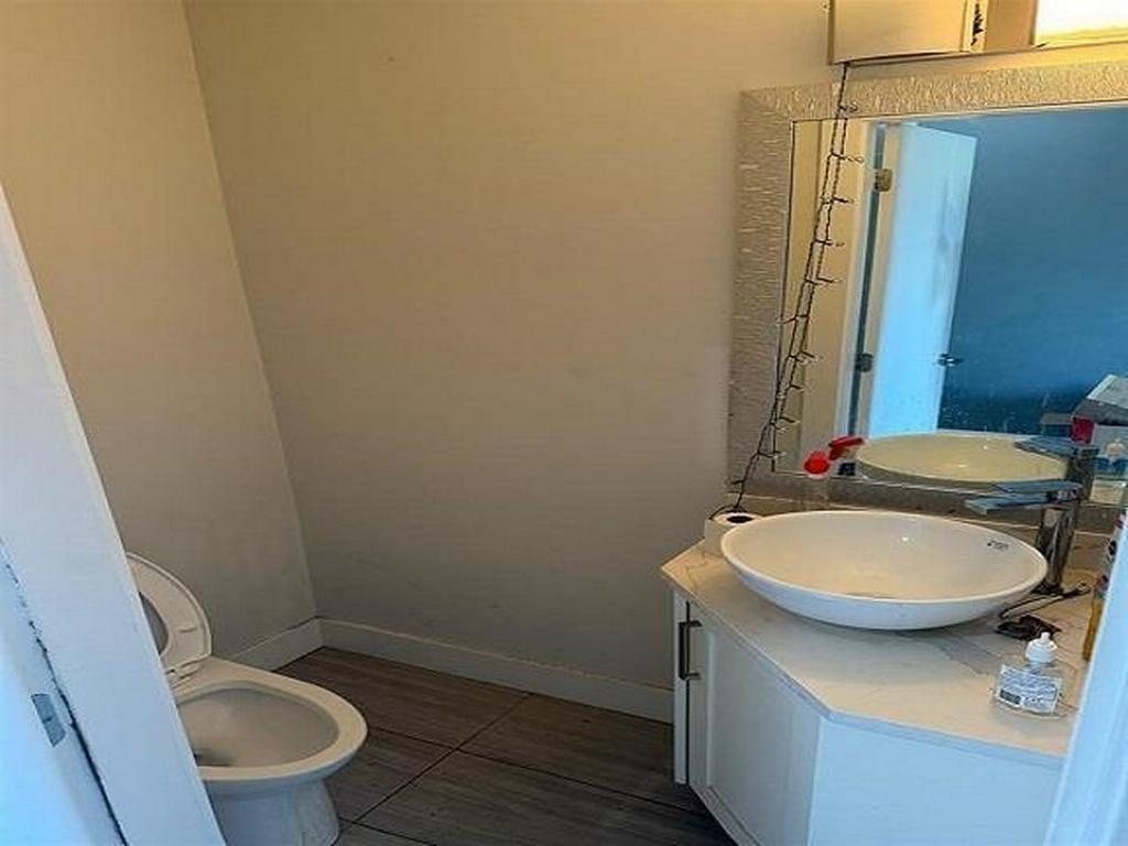 Listing Image for R3093105