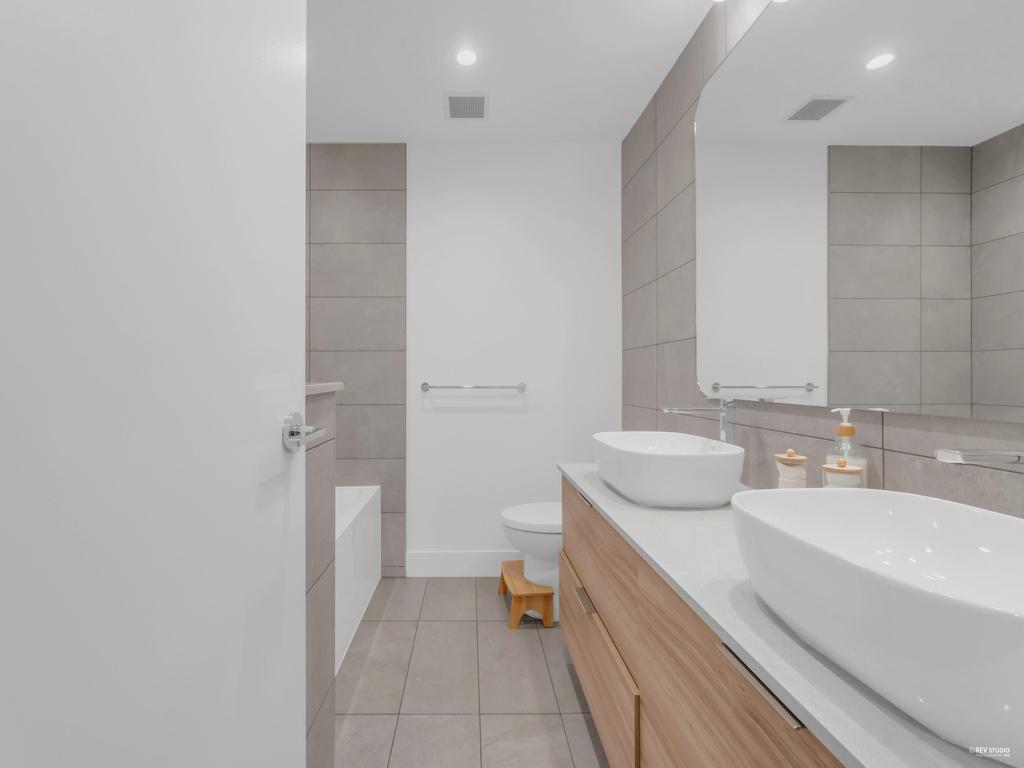 Listing Image for R3093118