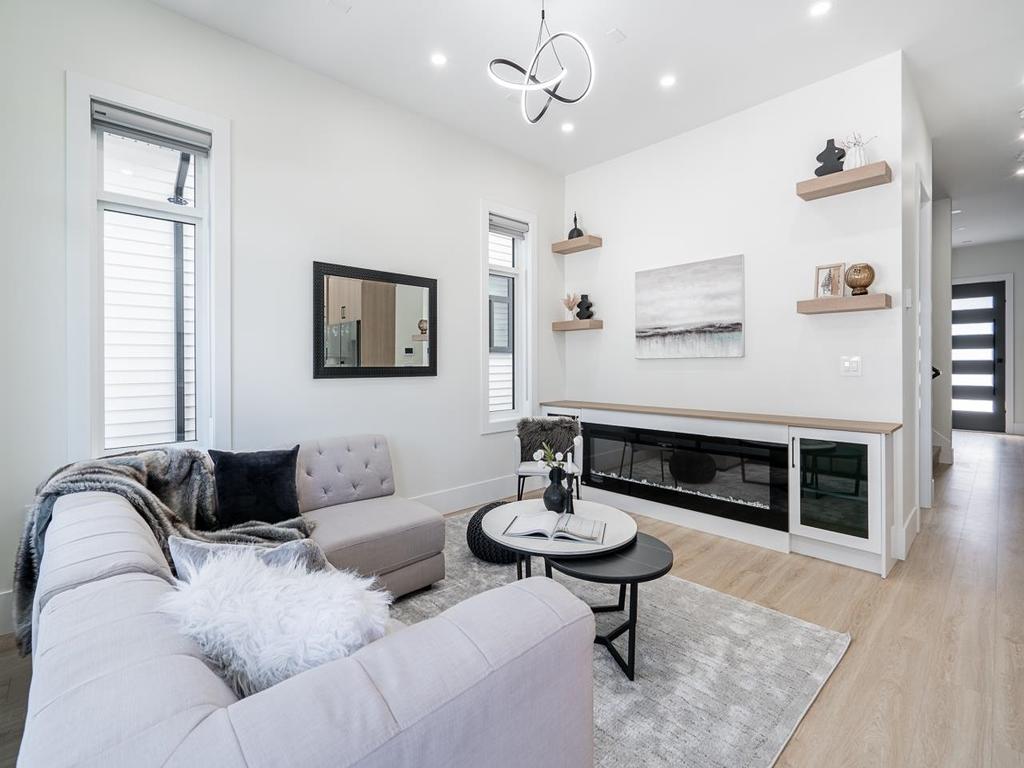 Listing Image for R3093138