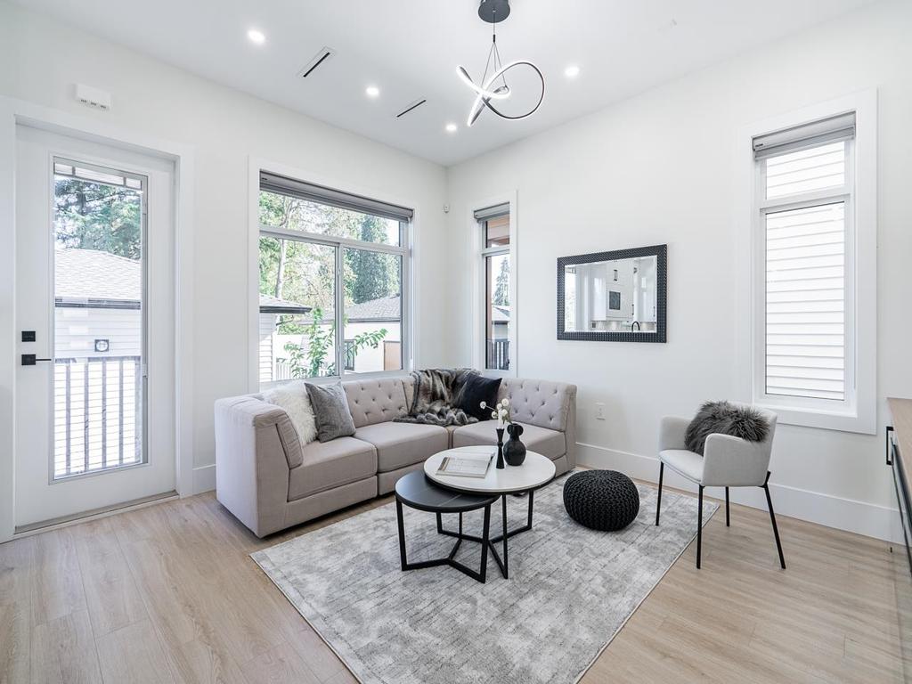 Listing Image for R3093138