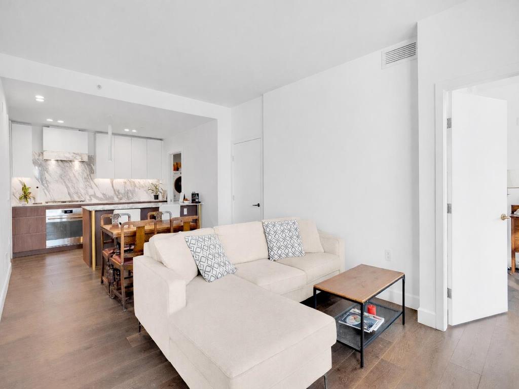 Listing Image for R3093145