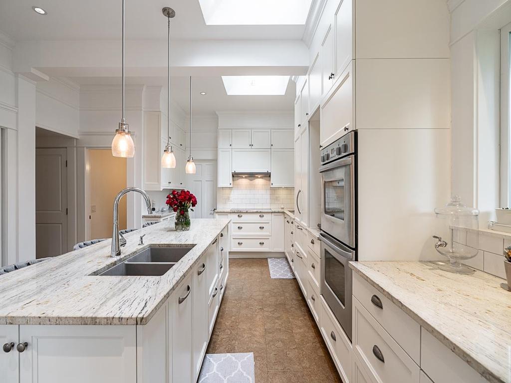 Listing Image for R3093177