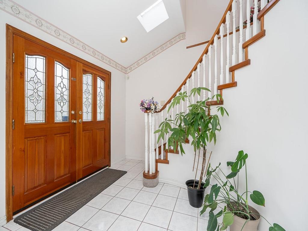 Listing Image for R3093179