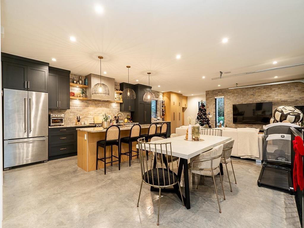 Listing Image for R3093239