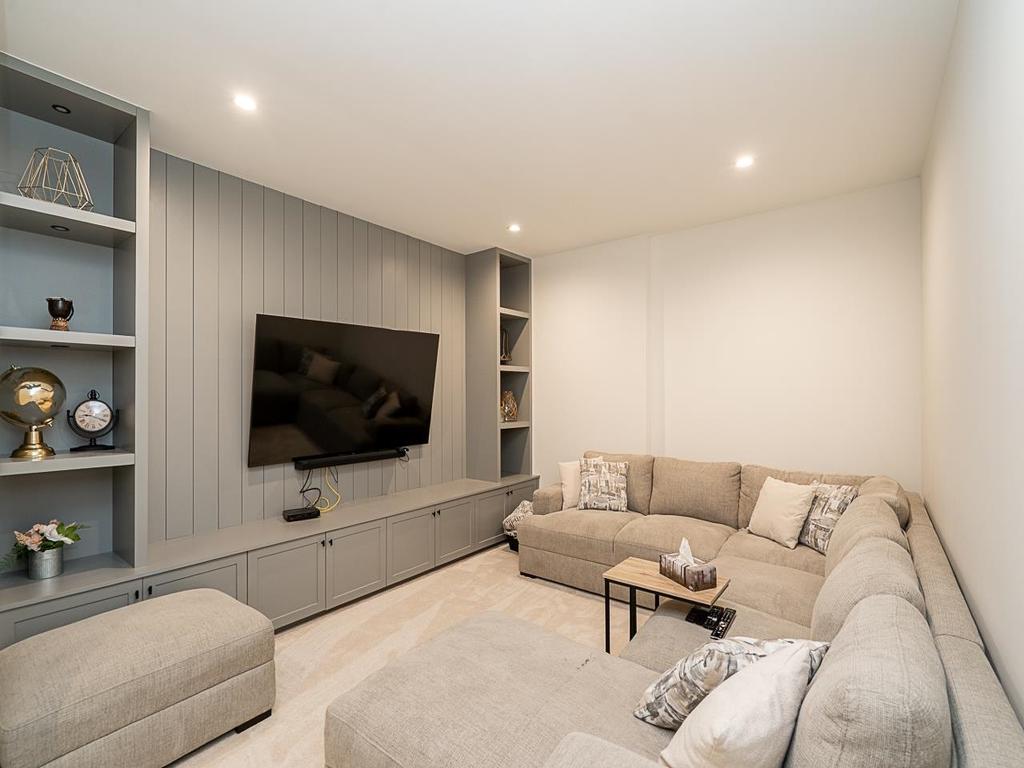 Listing Image for R3093239