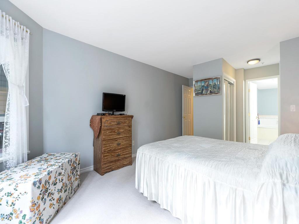 Listing Image for R3093255