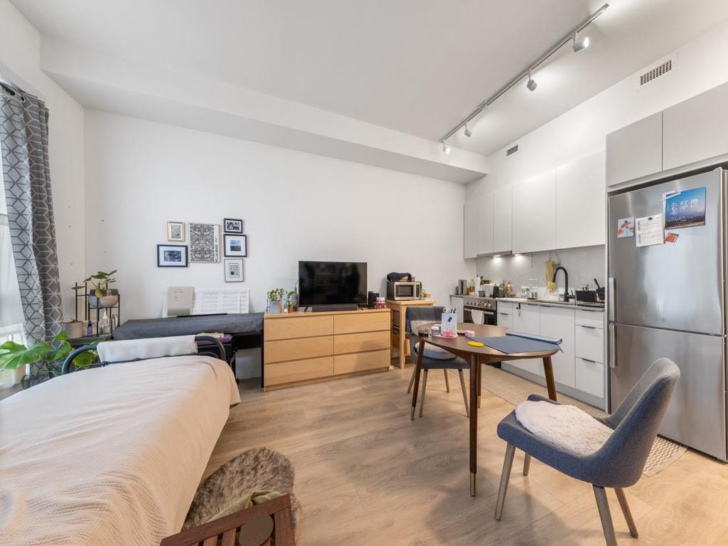 Listing Image for R3093256