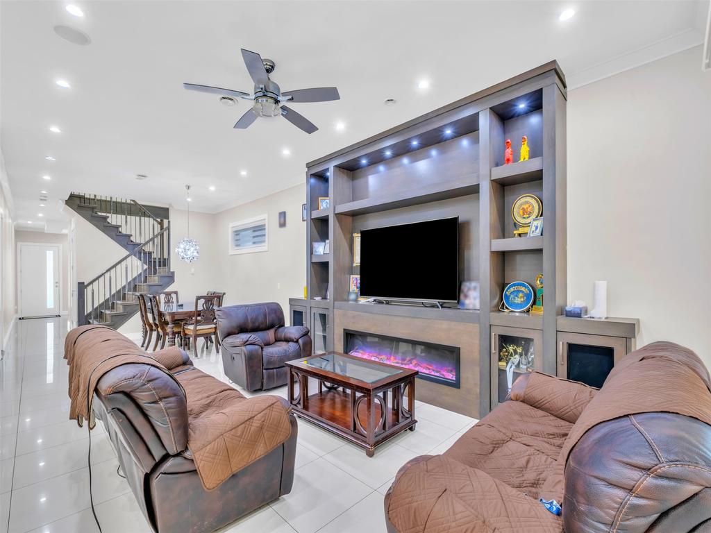 Listing Image for R3093288