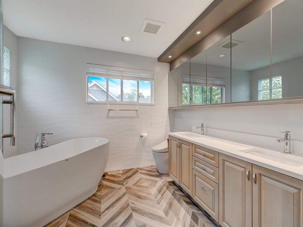 Listing Image for R3093316