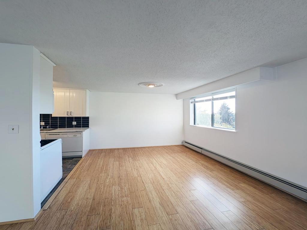 Listing Image for R3093330