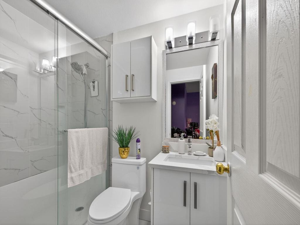 Listing Image for R3093358