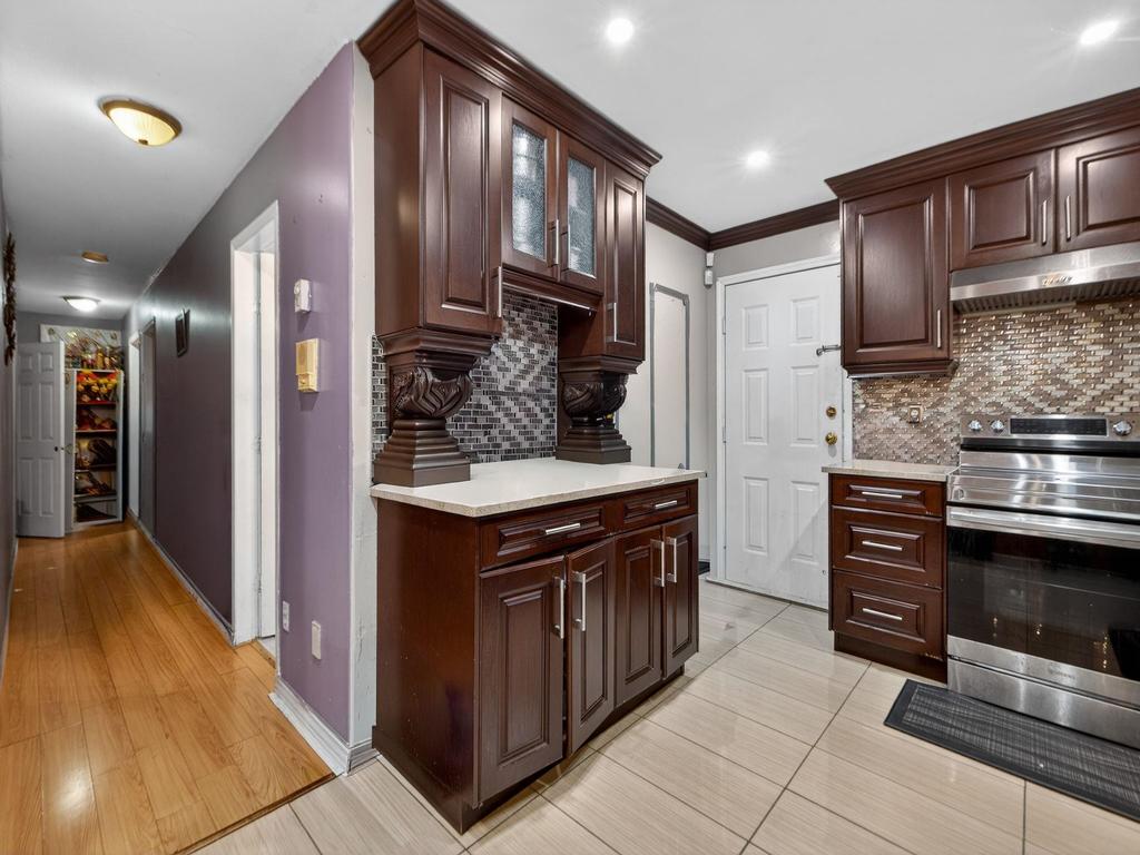 Listing Image for R3093358